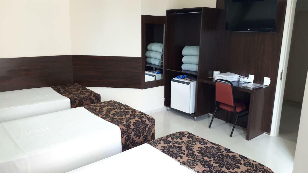 Center Patos Hotel Патус-ди-Минас Экстерьер фото